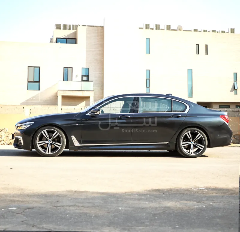 2017 BMW 7 Series 740Li