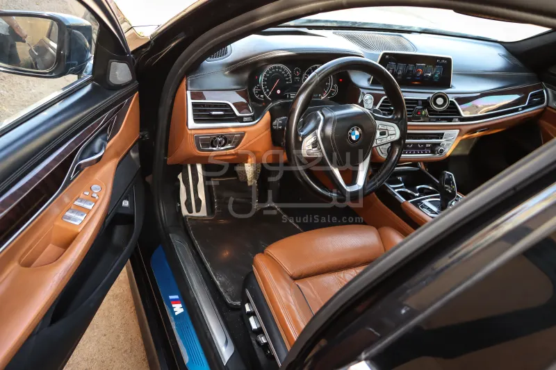 2017 BMW 7 Series 740Li
