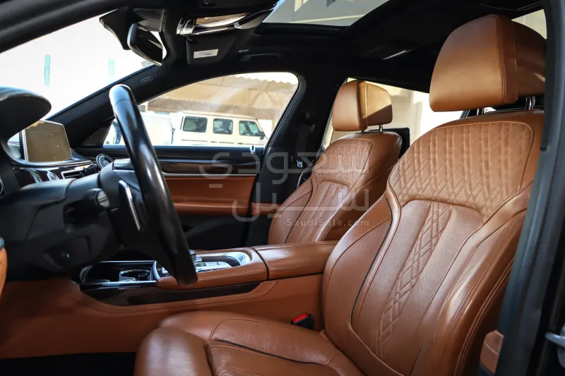 2017 BMW 7 Series 740Li