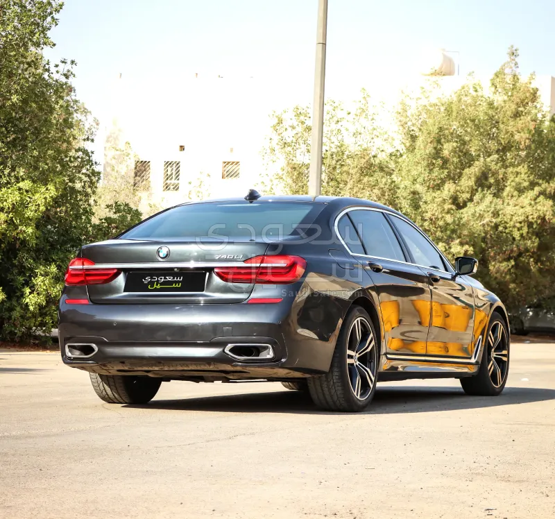 2017 BMW 7 Series 740Li