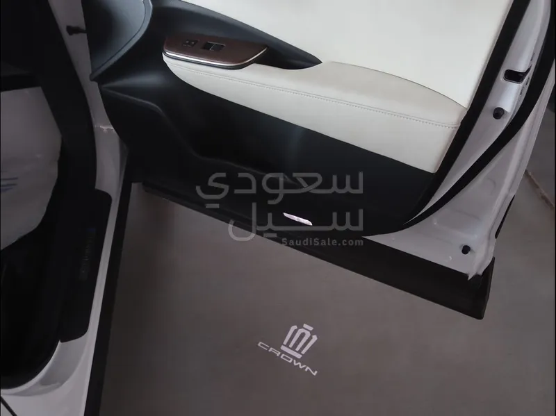 2026 تويوتا كراون بريميوم