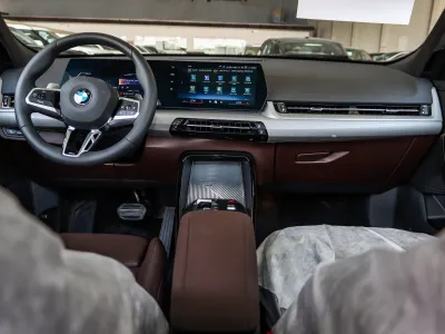 2025 بي ام دبليو الفئة اكس 2