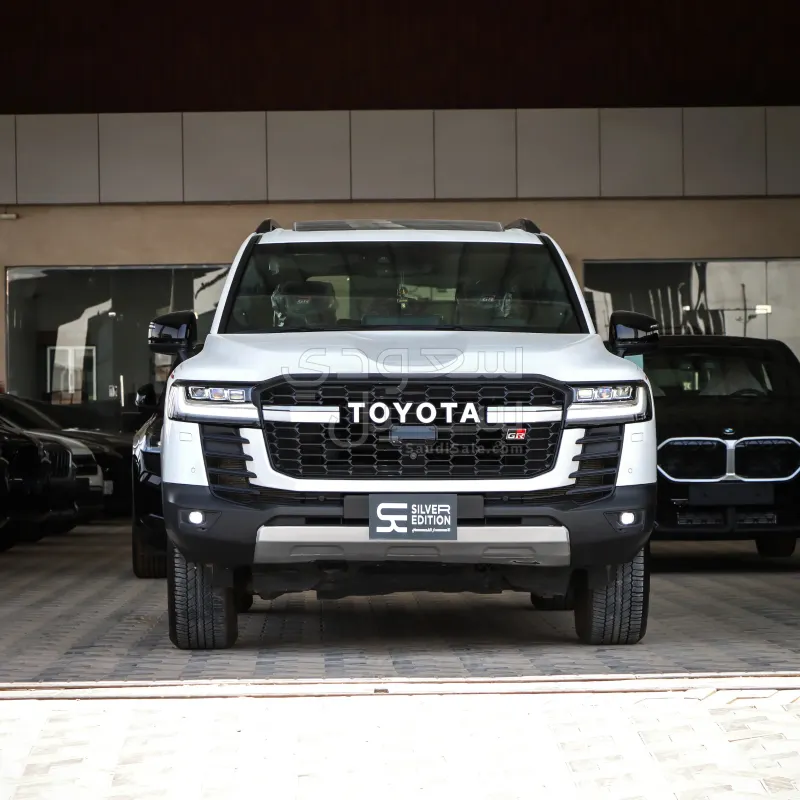 2022 Toyota Land Cruiser GR sport