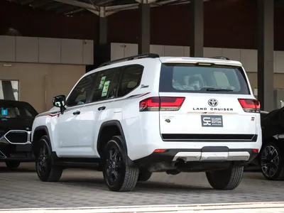 2022 Toyota Land Cruiser GR sport