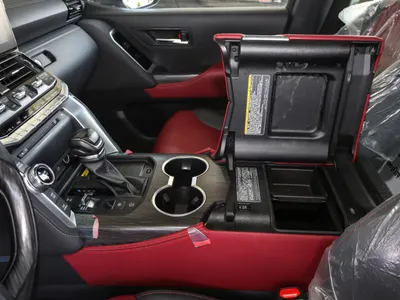 2022 Toyota Land Cruiser GR sport