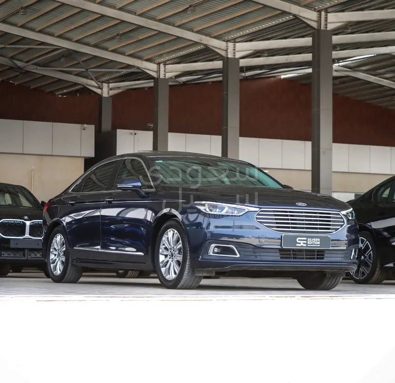 2022 Ford Taurus