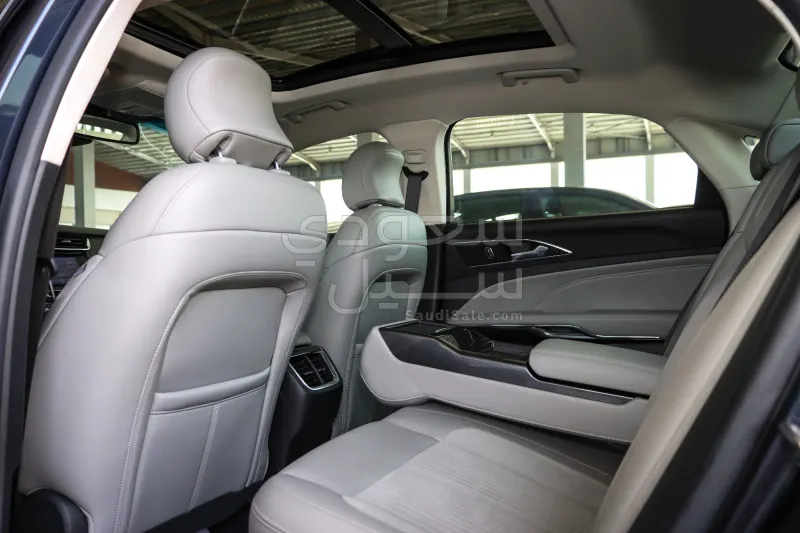 2022 Ford Taurus