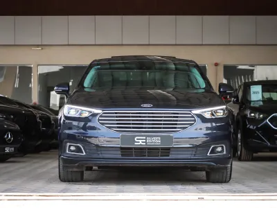 2022 Ford Taurus