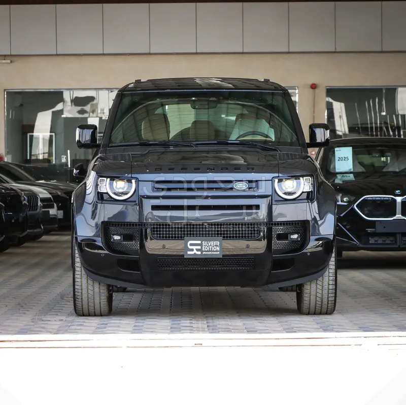 2025 Land Rover Defender HSE