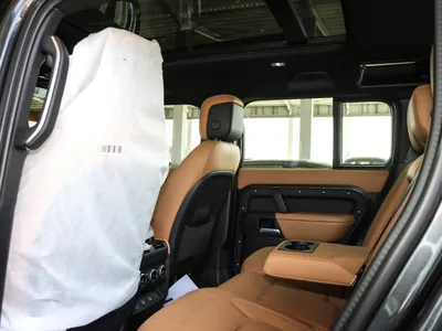 2025 Land Rover Defender HSE