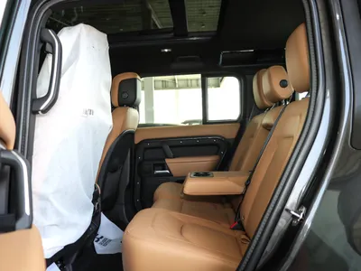 2025 Land Rover Defender HSE