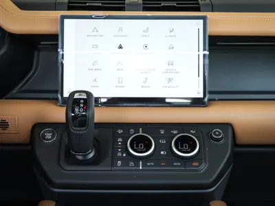 2025 Land Rover Defender HSE