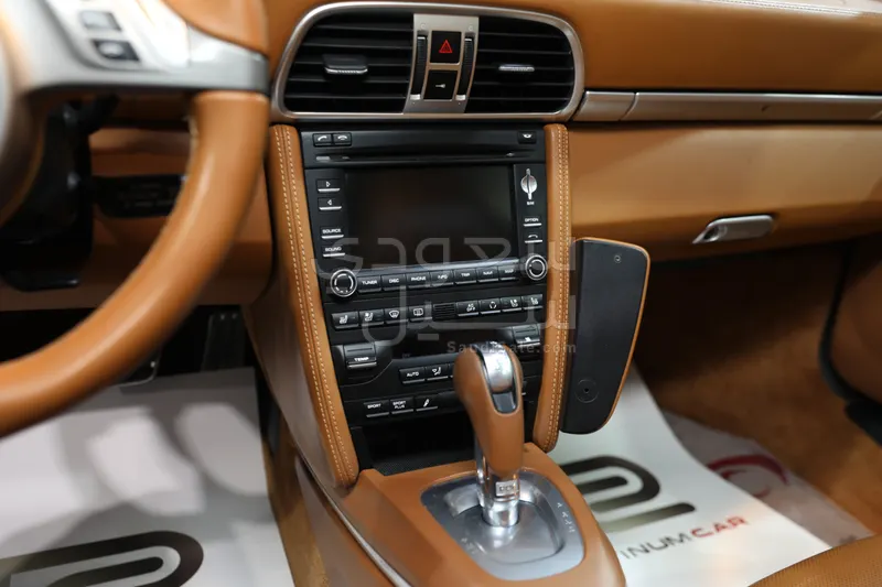 2009 بورش 911 كاريرا 4 اس