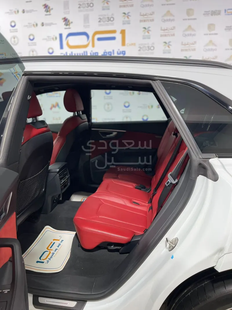 2022 اودي كيو 8 كواترو 55 تي اف اس اي