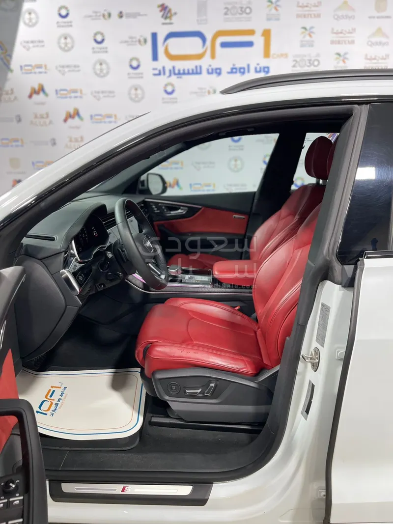 2022 اودي كيو 8 كواترو 55 تي اف اس اي