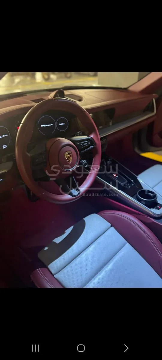 2022 Porsche 911 Targa4