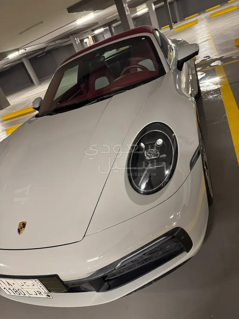 2022 Porsche 911 Targa4