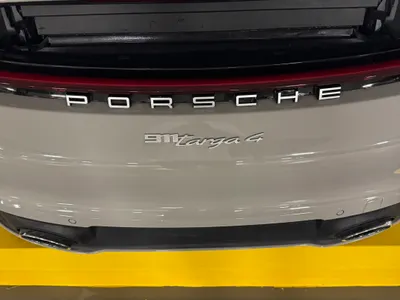 2022 Porsche 911 Targa4