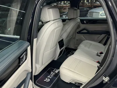 2023 Porsche Cayenne
