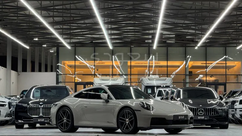 2025 Porsche 911 Carrera