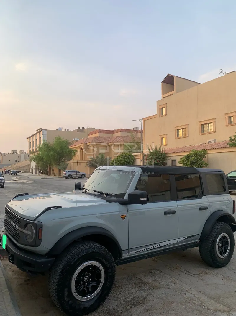 2021 فورد برونكو باد لاندس