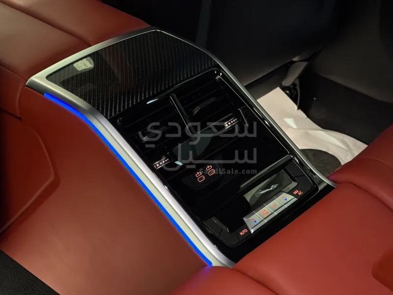 2021 BMW M Series M8 Competition