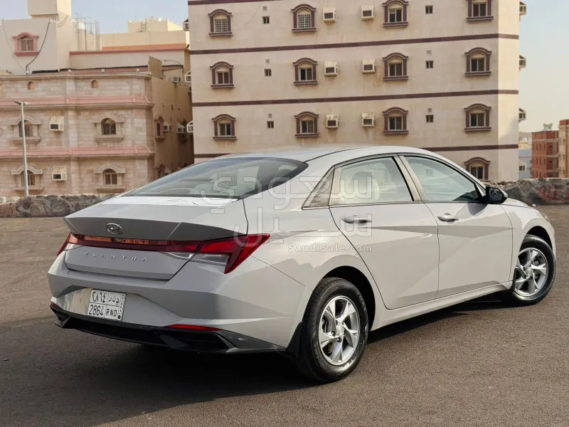 2023 Hyundai Elantra