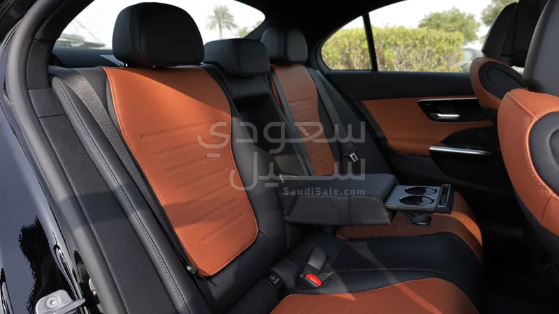 2025 Mercedes-Benz C 200 AMG