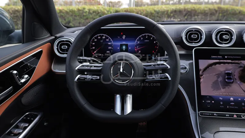 2025 Mercedes-Benz C 200 AMG