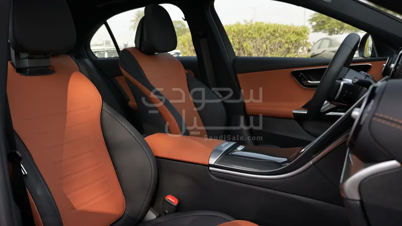2025 Mercedes-Benz C 200 AMG