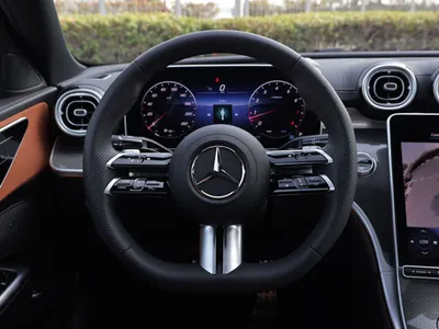 2025 Mercedes-Benz C 200 AMG