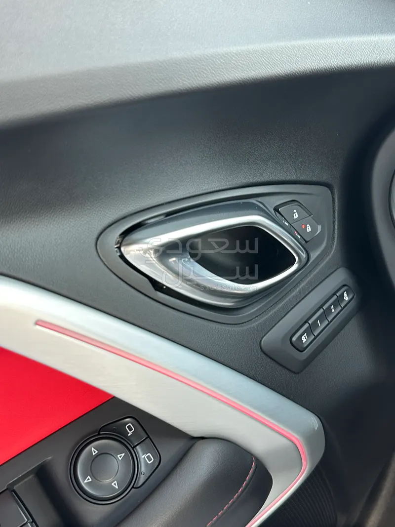 2021 Chevrolet Camaro SS 2