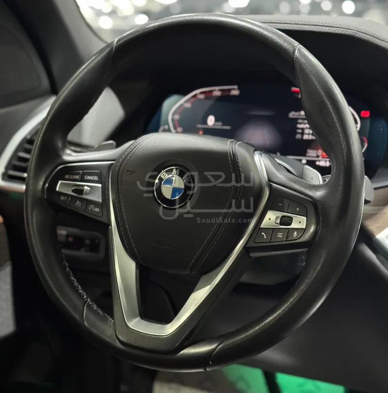 2023 BMW X Series 5