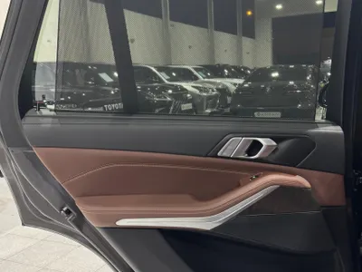 2023 BMW X Series 5