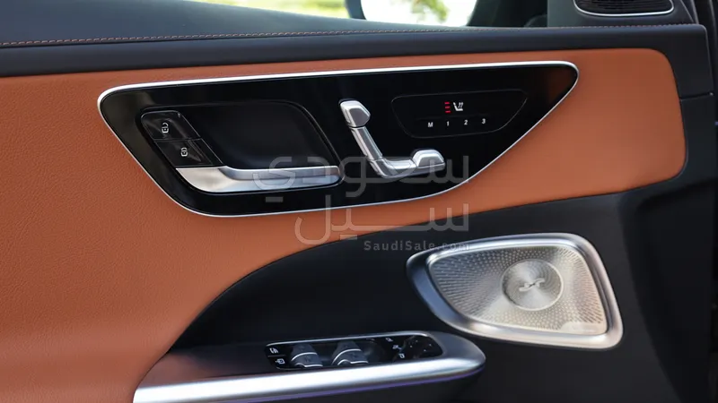 2025 Mercedes-Benz C 200 AMG