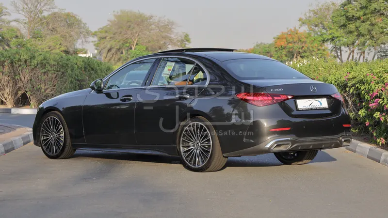 2025 Mercedes-Benz C 200 AMG