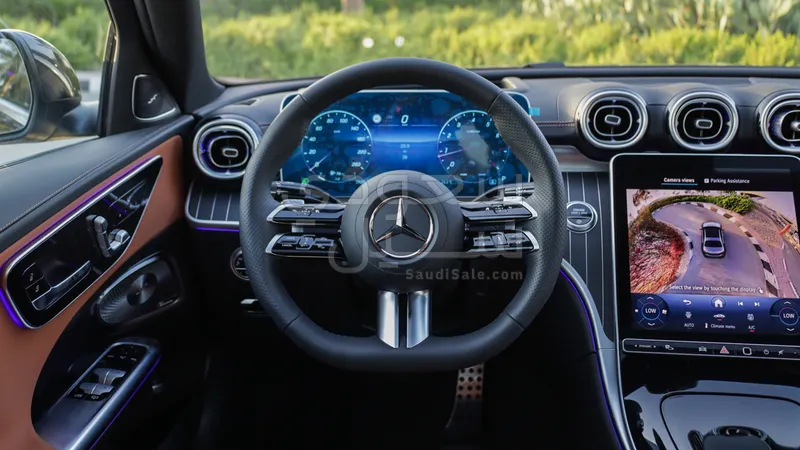2025 Mercedes-Benz C 200 AMG