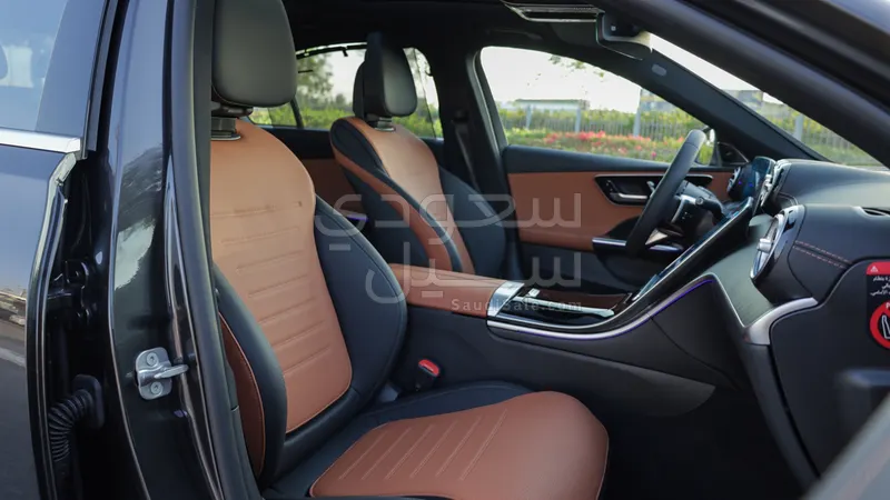2025 Mercedes-Benz C 200 AMG