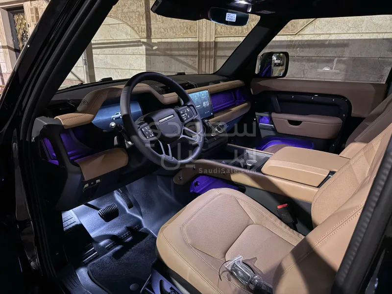 2025 Land Rover Defender