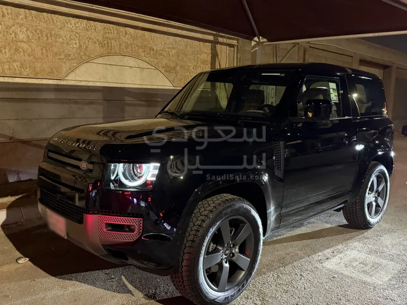 2025 Land Rover Defender