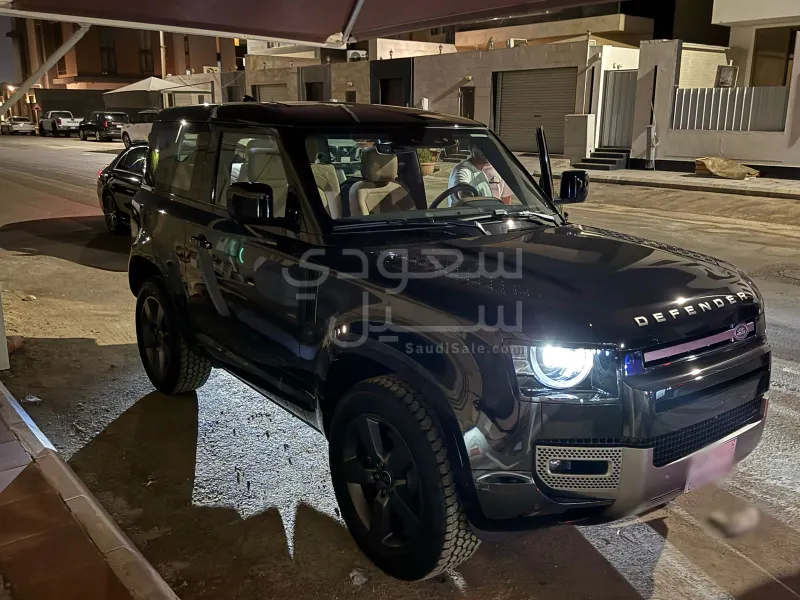 2025 Land Rover Defender