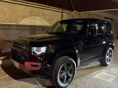 2025 Land Rover Defender