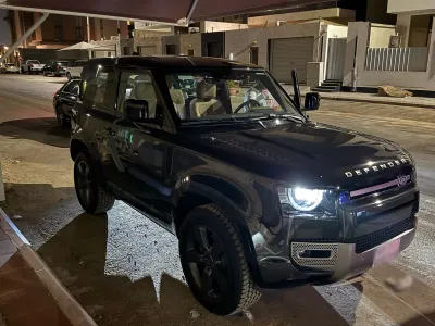 2025 Land Rover Defender