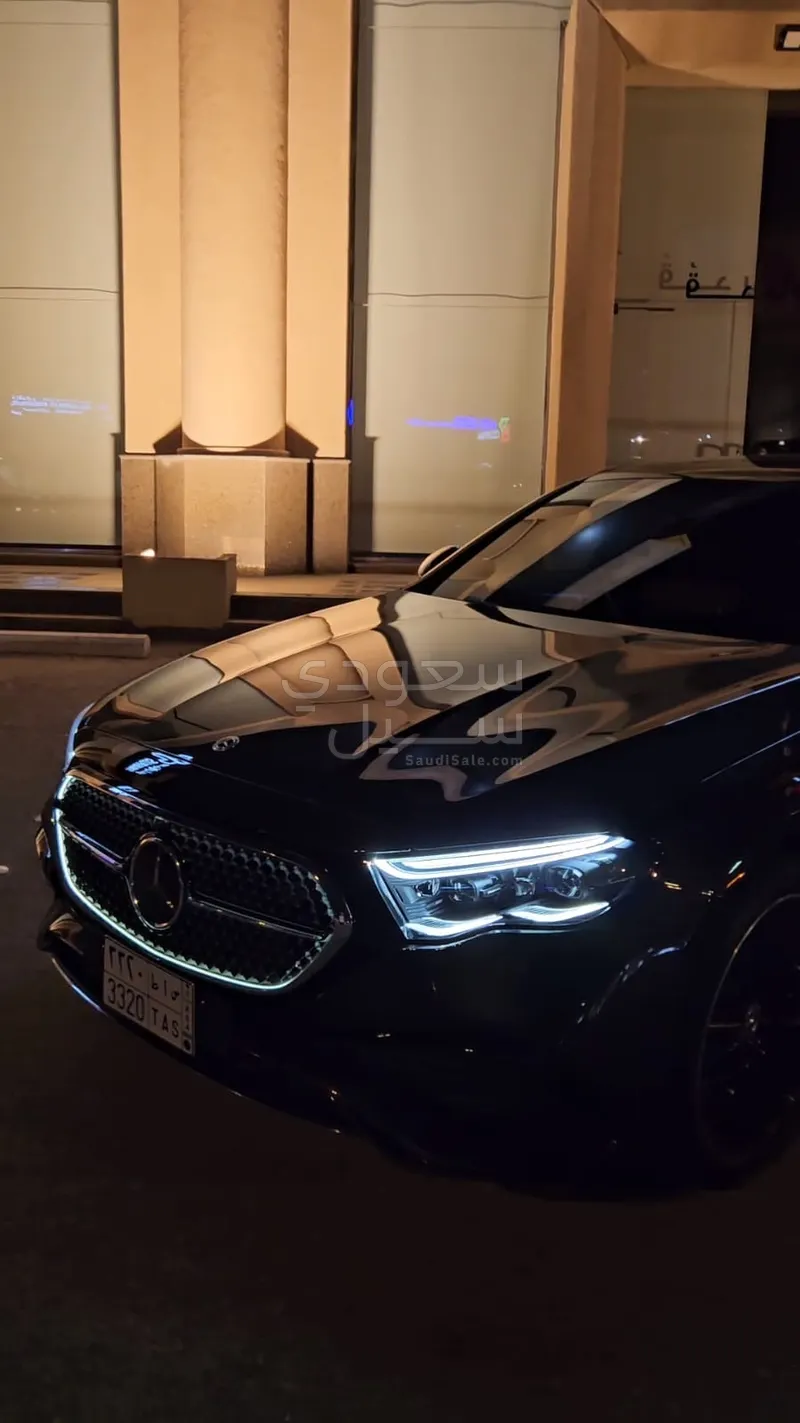 2025 Mercedes-Benz E 300 AMG