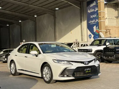 2024 Toyota Camry GLE