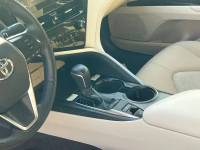 2024 Toyota Camry GLE