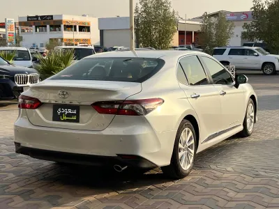 2024 Toyota Camry GLE