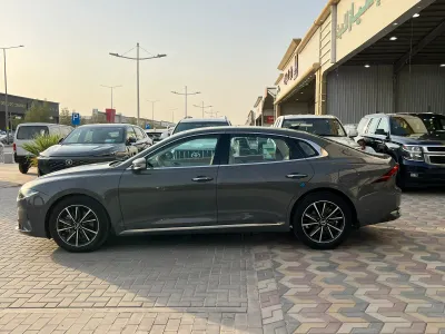 2022 Hyundai Azera Smart