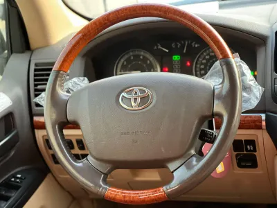 2014 Toyota Land Cruiser GXR
