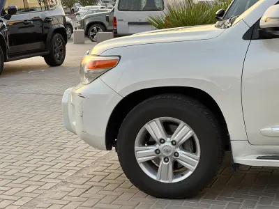 2014 Toyota Land Cruiser GXR